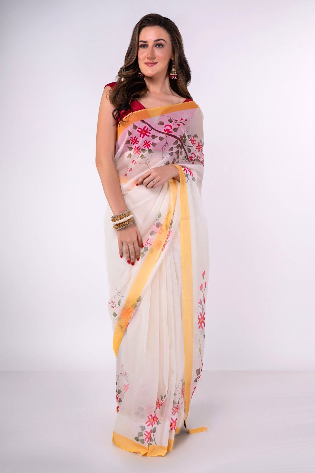 How to Look Slim in Saree