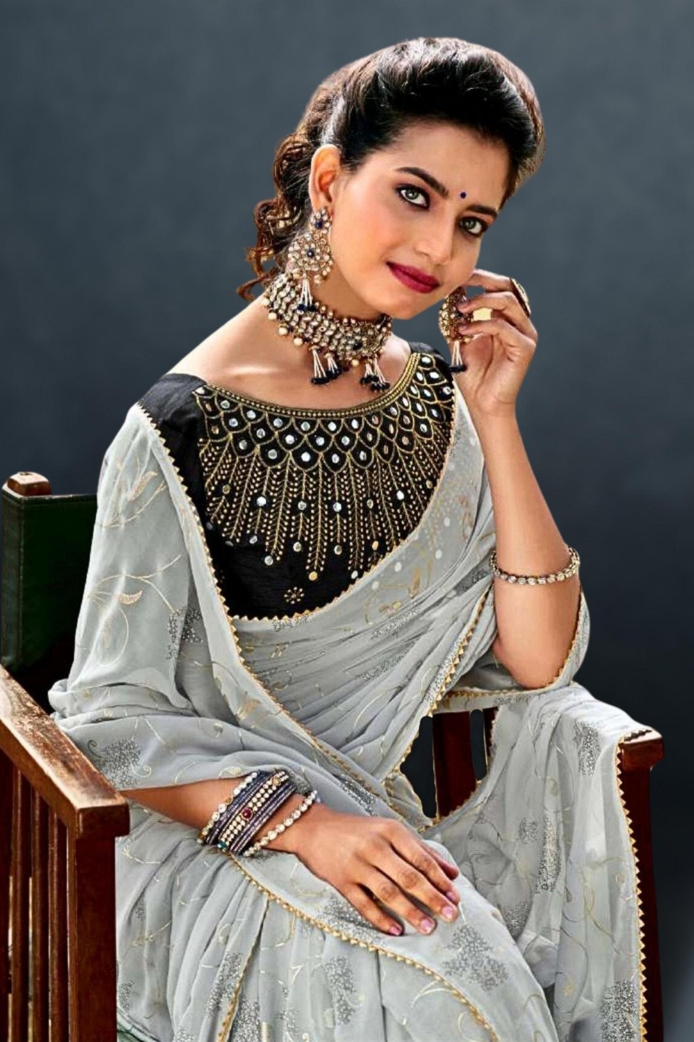 Best blouse colour Combinations for Gold Kanjeevaram sarees! |  Fashionworldhub | Bridal blouse designs, Green blouse designs, Wedding saree  blouse designs