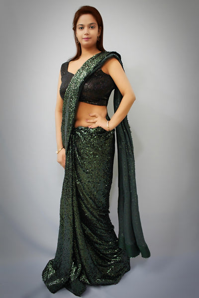 Make a entrance Green Saree