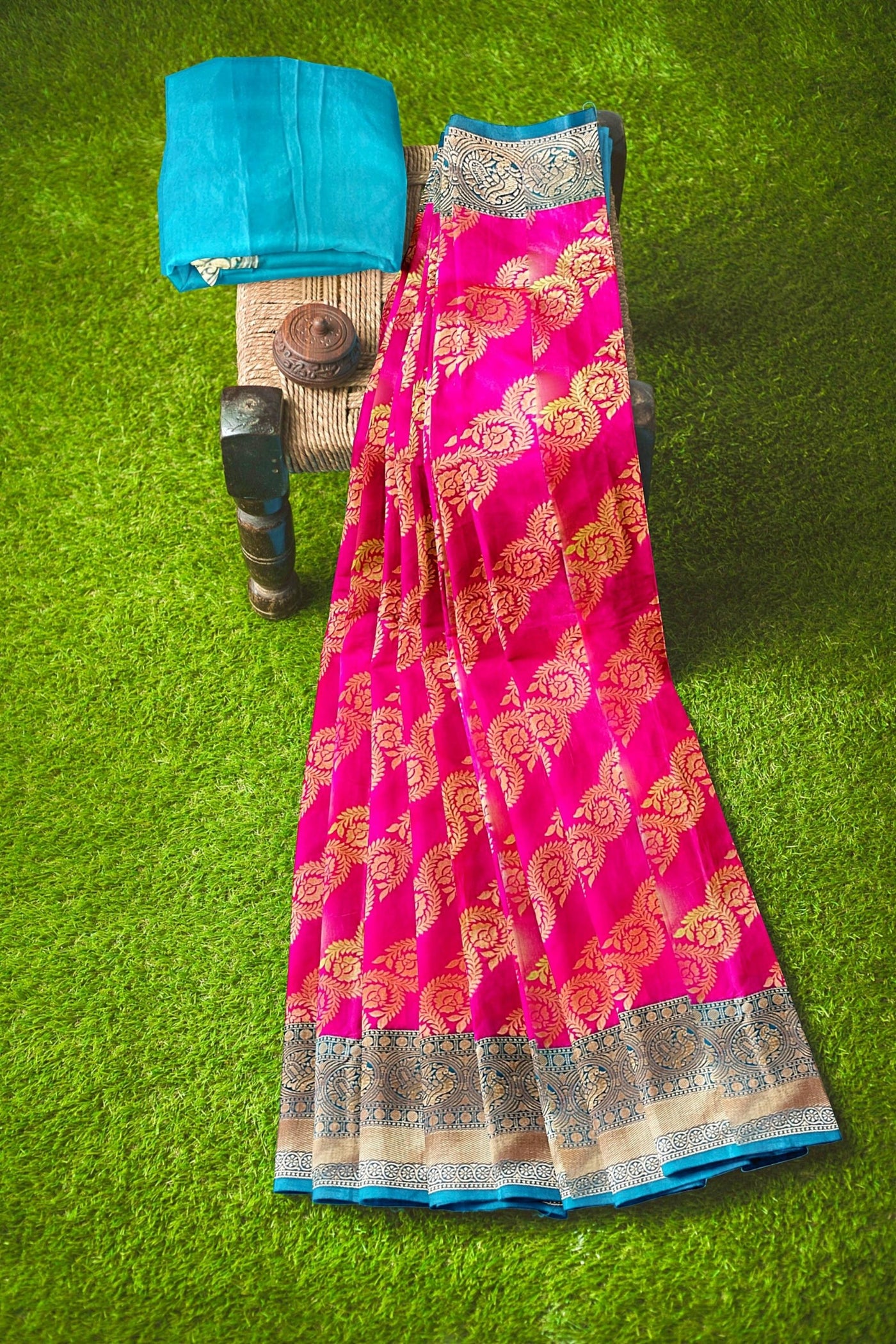 Sttylme - Elfin Zari Banarasi Saree