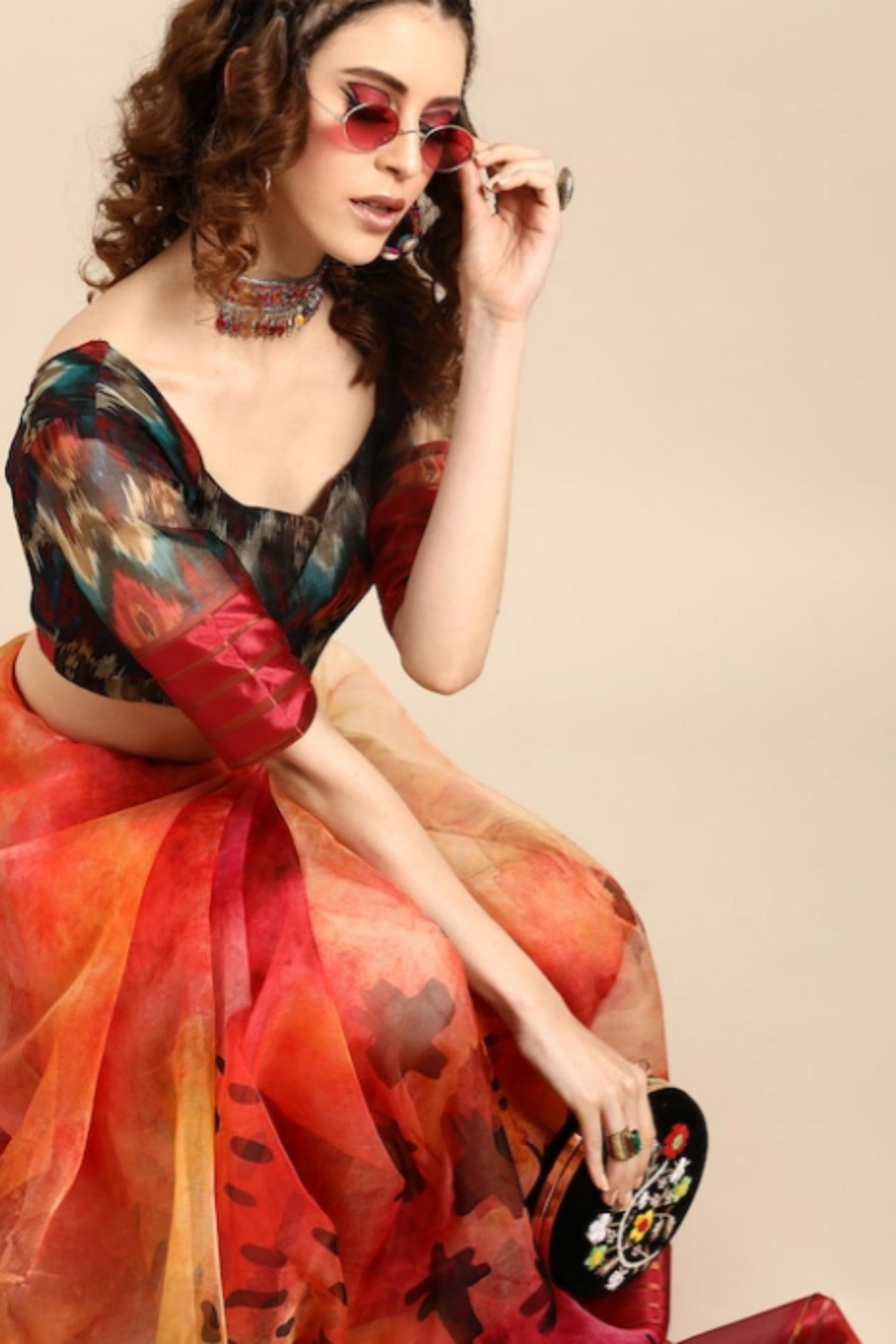     Lucky-Red-Black-Organza-Printed-Saree-Sttylme