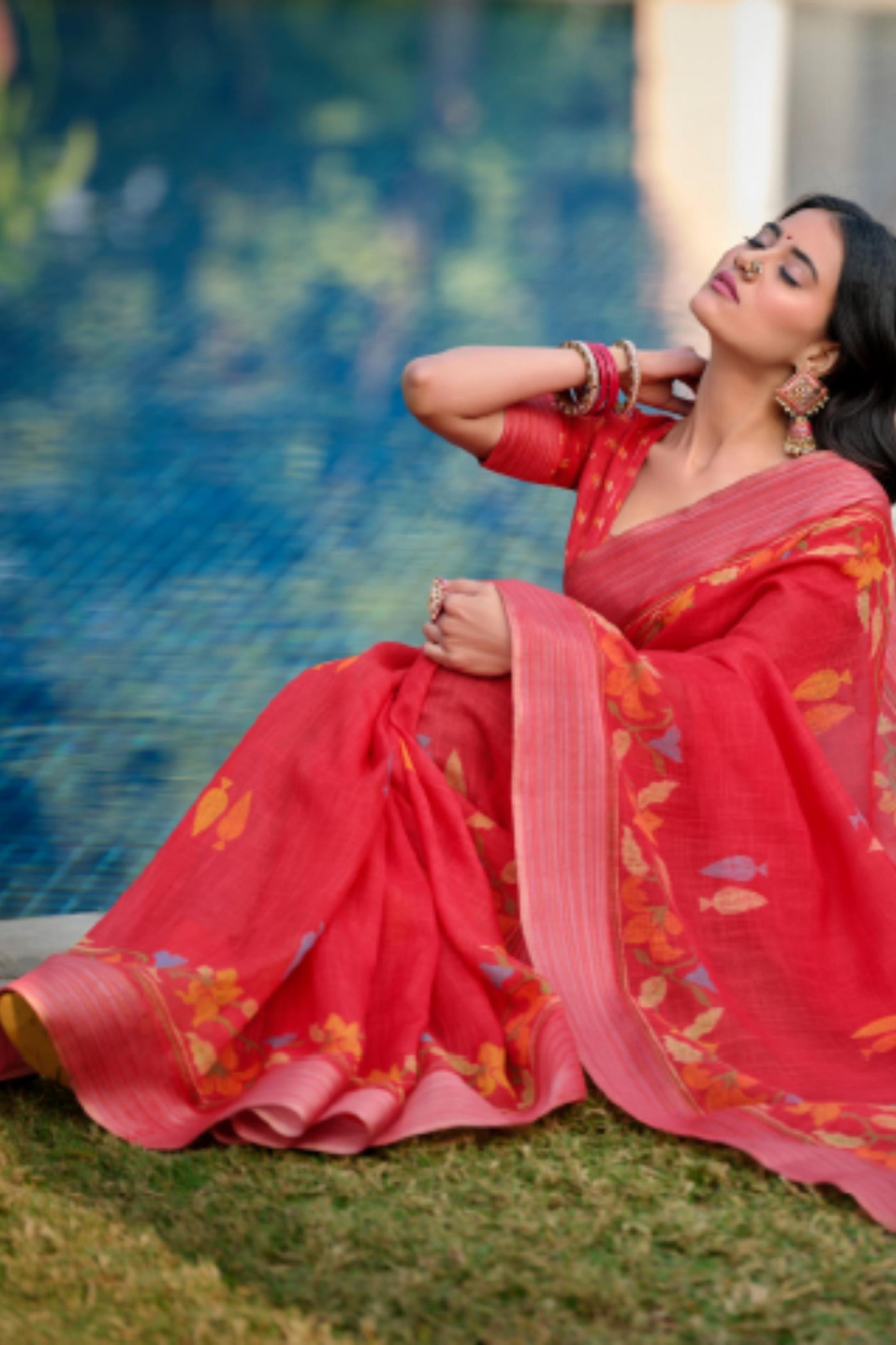 Simple-Rhyme-Lenin-Saree-Red-Sttylme